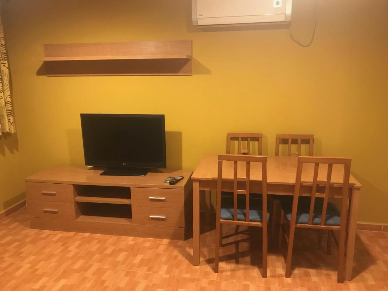 Apartamentos Duquesa Sierra Nevada Pinos Genil Kültér fotó